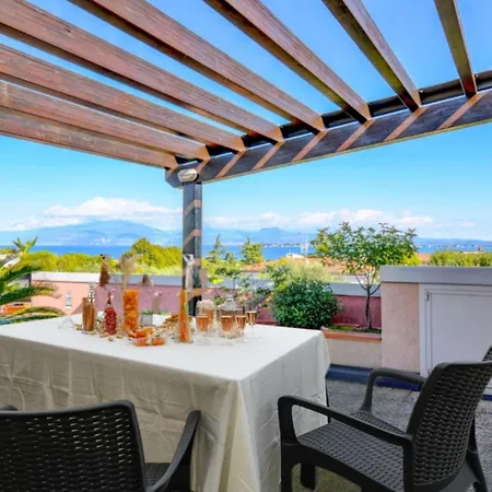 Desenzanoloft Official Partner Marriott Homes & - Gardastar La Stella Del Desenzano del Garda