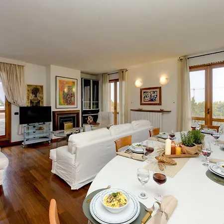 Desenzanoloft Official Partner Marriott Homes & - Gardastar La Stella Del Desenzano del Garda