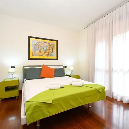 Desenzanoloft Official Partner Marriott Homes & - Gardastar La Stella Del * Desenzano del Garda