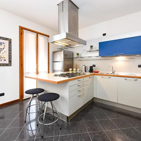 Desenzanoloft Official Partner Marriott Homes & - Gardastar La Stella Del Desenzano del Garda