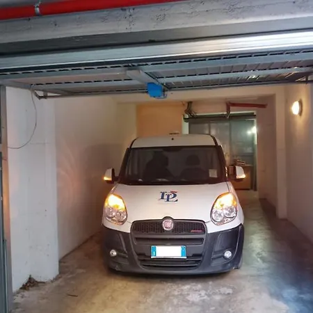 Apartment Desenzanoloft Official Partner Marriott Homes & - Gardastar La Stella Del