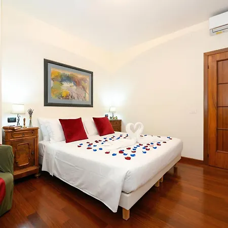 Gardastar La Stella Del Desenzanoloft Official Partner Homes & By Marriott Bonvoy