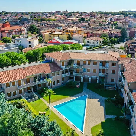Desenzanoloft Official Partner Marriott Homes & - Gardastar La Stella Del * Desenzano del Garda